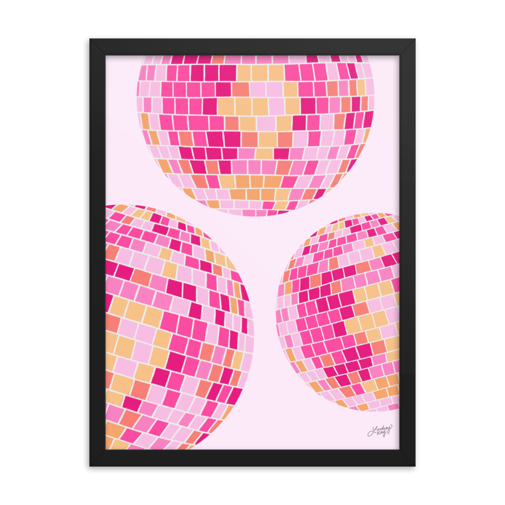 Ilustración de bolas de discoteca (paleta rosa/amarilla) - Impresión mate enmarcada